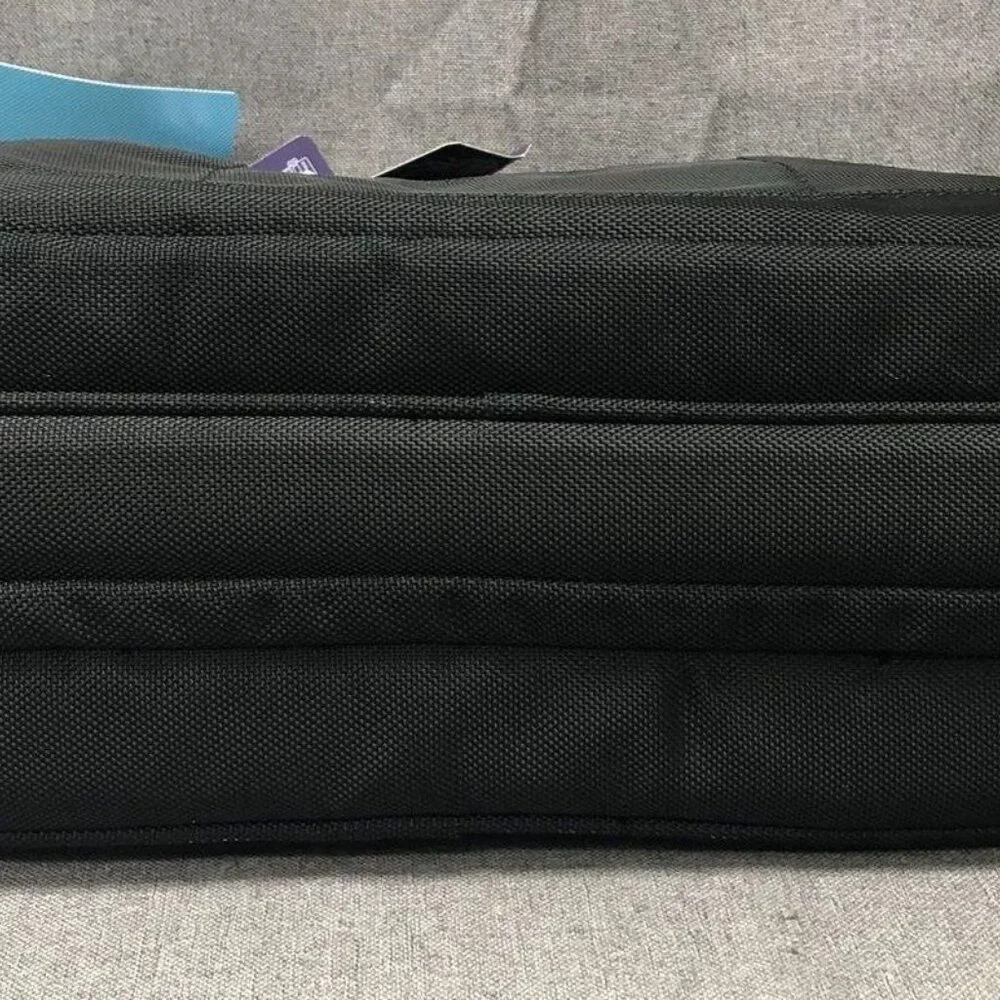 NWT Targus 15.6